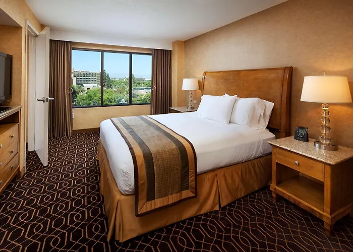 Doubletree Suites By Hilton Anaheim Resort/Convention Center